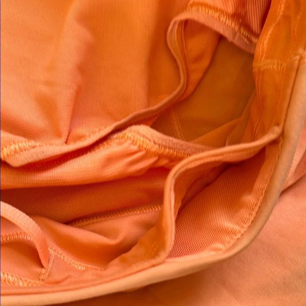 Lululemon Women's Orange Speed Up Shorts size 6 - Picture 14 of 14